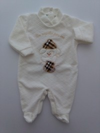 Picture baby chenille footie a gift for me. Colour creamy white, size 6-9 months