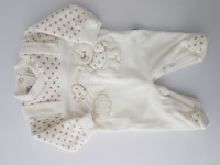 Image baby footie chenille baby bear and rainbow. Colour creamy white, size 00