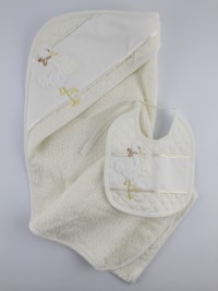 Image with cotton bathtub. Colour white, one size