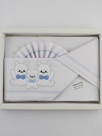 Picture accompanied cotton cot three friends. Colour light blue, one size