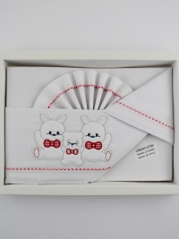 Picture accompanied cotton cot three friends. Colour red, one size