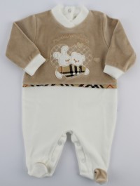 Picture baby chenille footie your favorite friend. Colour creamy white, size 3-6 months