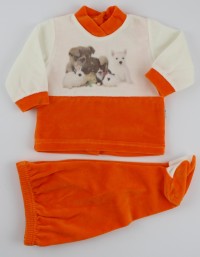 Image baby footie outfit tender puppies. Colour orange, size 1-3 months