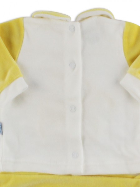 Picture baby footie outfit chenille pamper me. Colour yellow, size 1-3 months 3