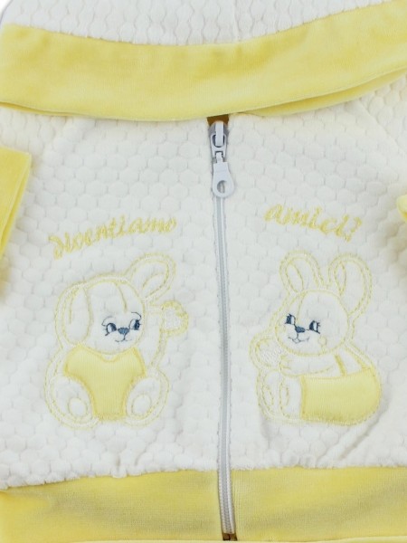 Picture hooded jumpsuit we become friends. Colour yellow, size 1-3 months 2