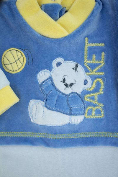 baby footie chenille baby bear playing basketball. Colour light blue, size 3-6 months 2
