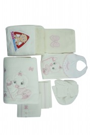 Corredino newborn baby 8 pieces. Colour pink, one size