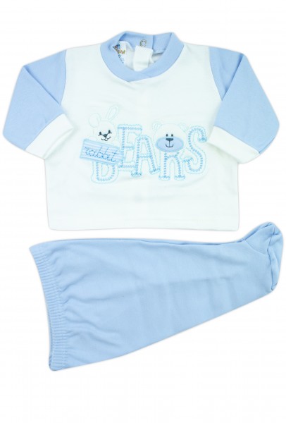 baby interlock outfit with bears writing. Colour light blue, size 3-6 months Light blue Size 3-6 months