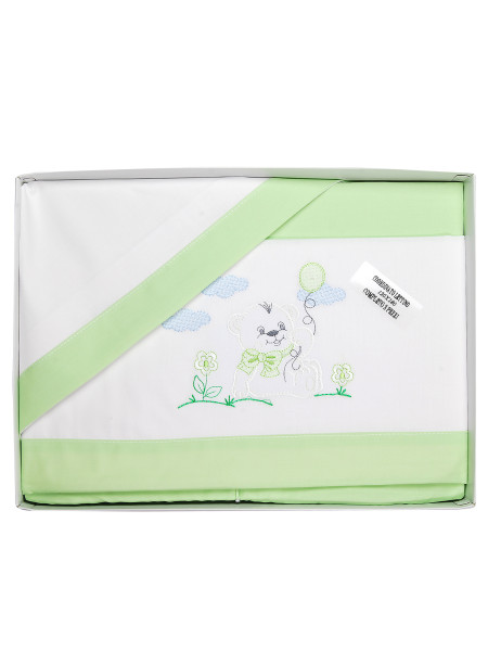 Baby sheet and pillowcase baby bear on the lawn. Colour pistacchio green, one size 3