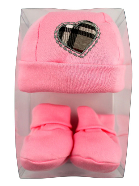warm Scottish heart cotton hat and shoes. Colour pink, one size 2