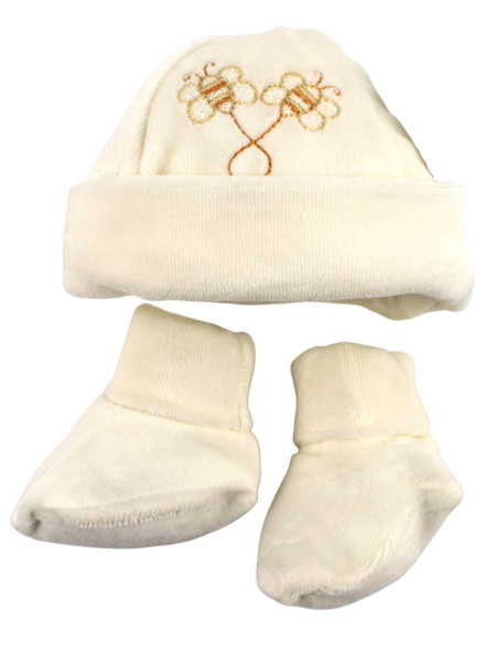baby hat and baby shoes, in chenille. unisex.. Colour creamy white, one size Creamy white One size