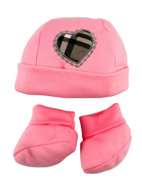 warm Scottish heart cotton hat and shoes. Colour pink, one size