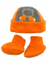 newborn baby hat, newborn orange and turtledove chenille booties. Colour orange, one size