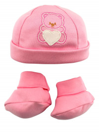 newborn baby hat and shoes, warm cotton. bear's heart. Colour pink, one size