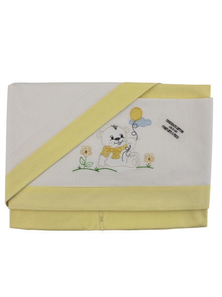 coordinated cot baby bear on the lawn. Colour yellow, one size Yellow One size