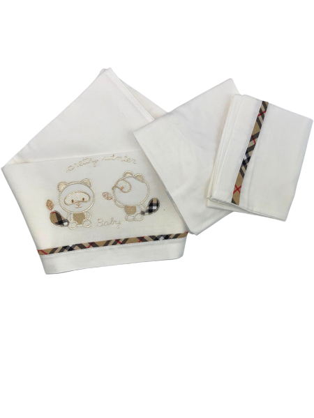 . Colour creamy white, one size 3