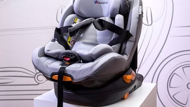 Children forgotten in the car: the first hi-tech seat with integrated sensors arrives Children forgotten in the car: the first tech seat with sensors arrives