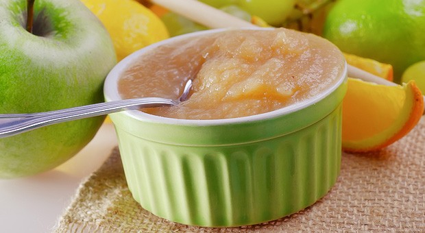 Weaning starts with the apple