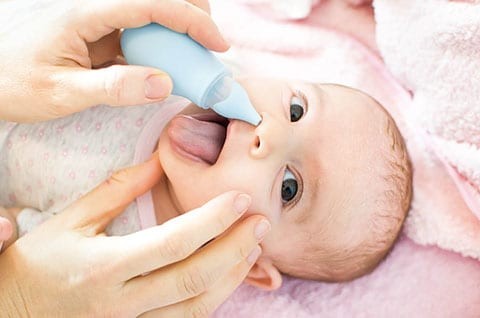Closed nose? How and why to do the nasal washings to the newborn